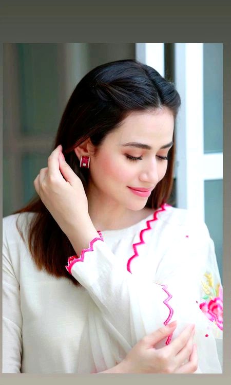 Pakistani Celebs image