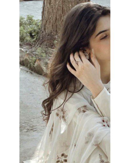 Beautiful People image