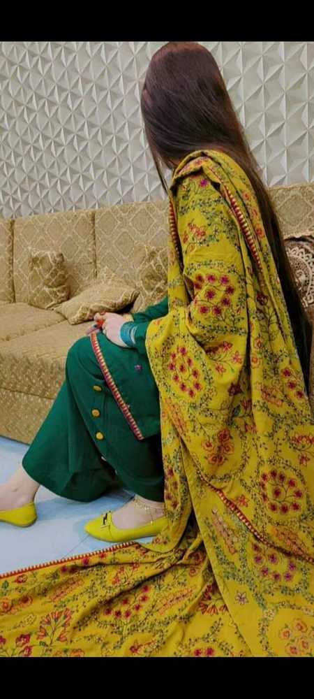 Beautiful People image