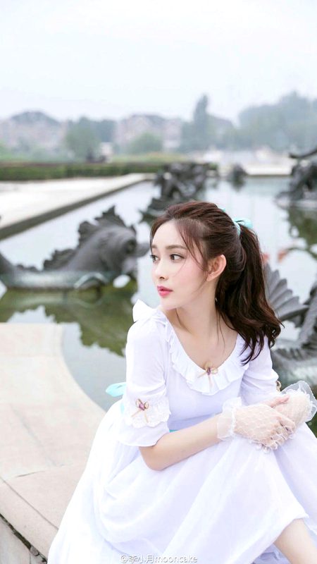 Beautiful People image