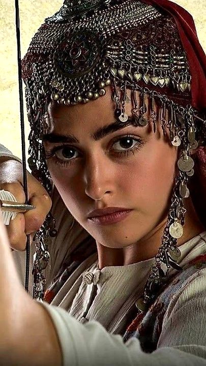 Turkish Celebs image