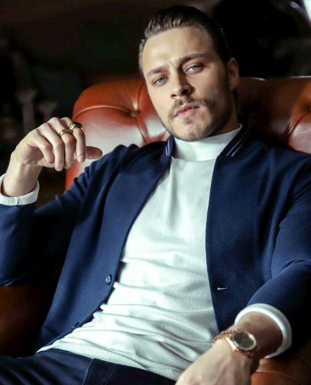 Turkish Celebs image