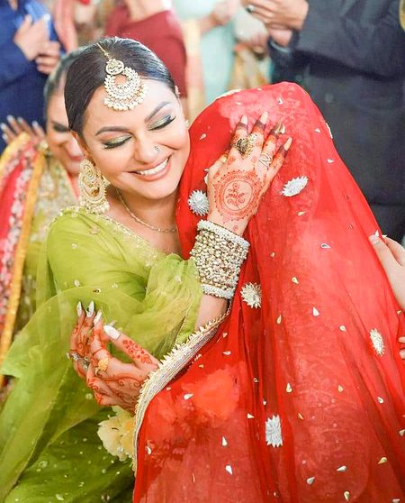 Pakistani Celebs image