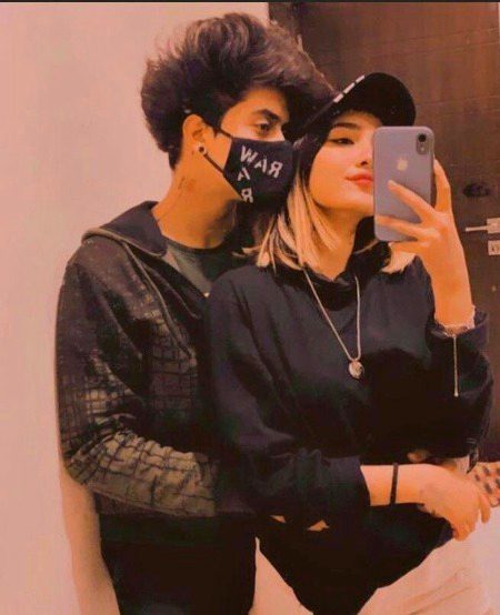 Beautiful People image