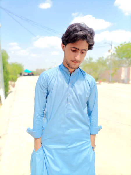 حالات کوئی بھی ہوں ”شکر“ ہمیشہ شِکوے سے بہتر ہوتا ہے۔“
🤍🖤
🌸اَلۡحَمۡدُ لِلّٰهِ رَبِّ الۡعَالَمِیۡنَ..