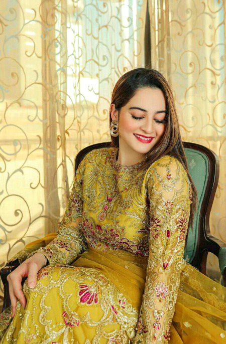 Pakistani Celebs image