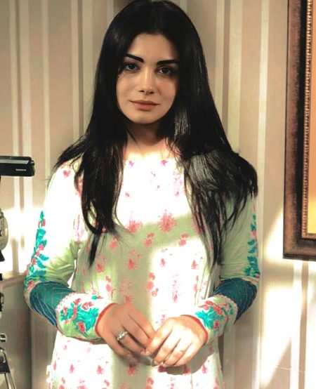 Turkish Celebs image