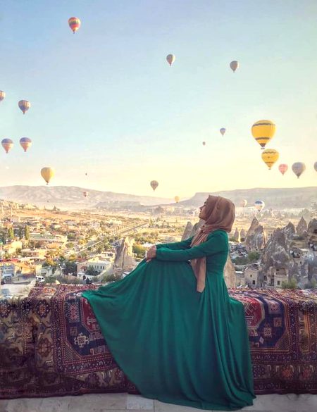 Beautiful People image