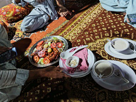 Night bbq party with friends 👈😜