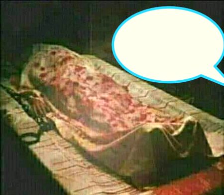 میری21 سال کی میت پر لوگ ھنسے گے
میری موت بھی ایک تماشا ہو گی