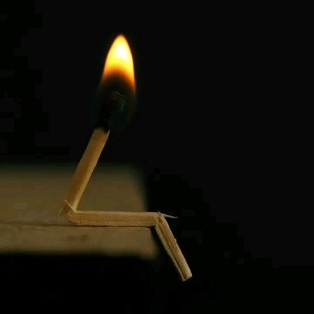 فریب دینے کو ___ داستان بڑھا لے __ مگر 
ہمیں خبر ہے کہانی میں ہم نے مرنا ہے ___!