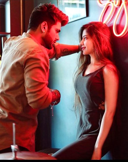 yh dosti tery damsay hy