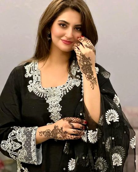 Pakistani Celebs image
