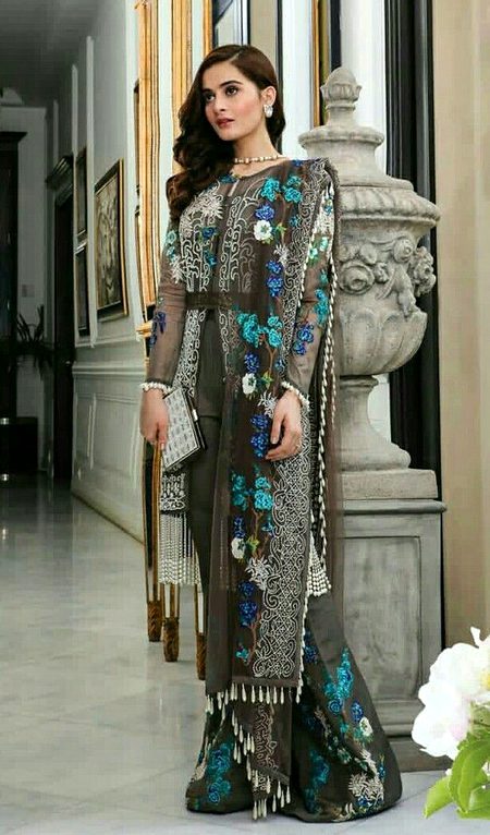 Pakistani Celebs image