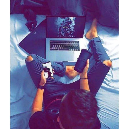 مجھے نظر انداز کریں✅😏
 ..⚡✌️کل ہر طرف میرے چرچے ہونگے  
- H∆mzıı..  👑💯