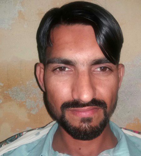 Hum thhy  essy  Safar py 
Chly jiski koi bhi manzil nahi👌