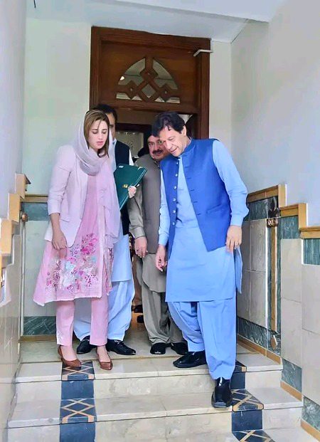 Pakistani Celebs image