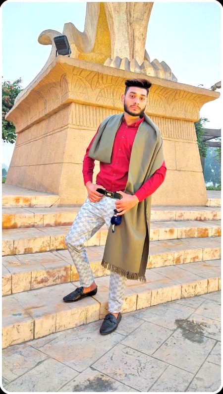 Beautiful People image