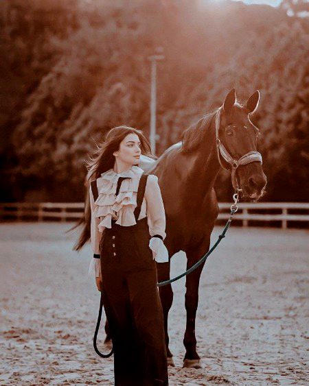 Turkish Celebs image