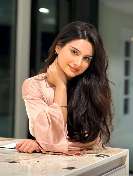 Beautiful People image