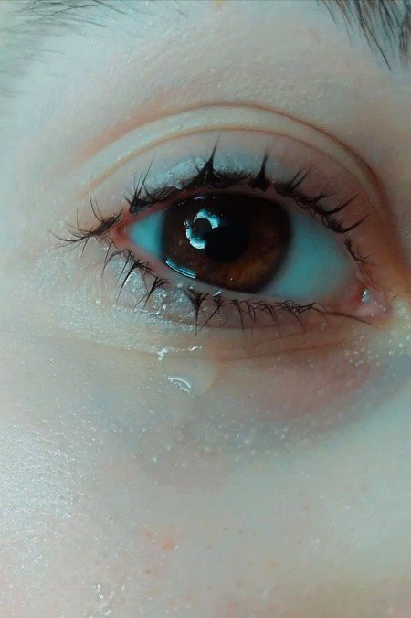 Dil k zakham humny asu o se dho diya jabi teri yad ai hum to Roliy.😢