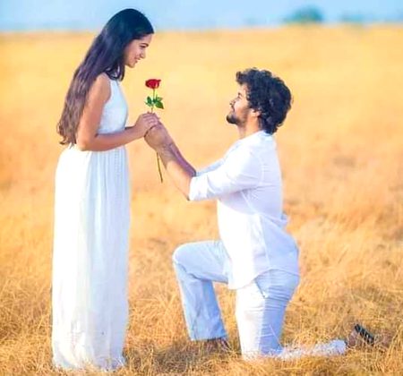❤ہماری مُحبّت کو سنبھال کے رکھنا❤
❤ایک ہی بار مِلے گی زِندگی کی طرح❤..