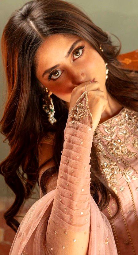 Pakistani Celebs image