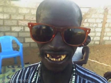 Dmdm walon is hendsome boy ko like kro