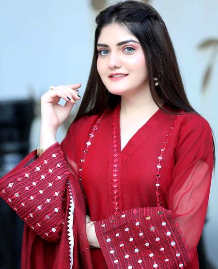 Beautiful People image