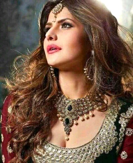 Zareen khan