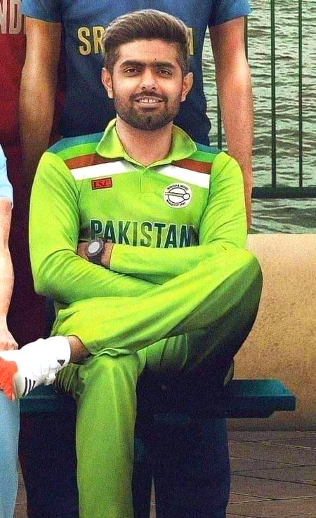 Best  playr  in  the  world  my fvrt Babar  Azam  Supr Star  of pakistan 👌