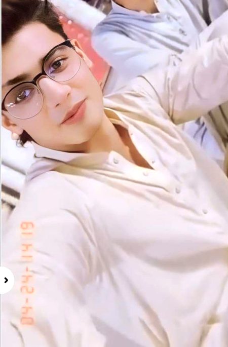 Beautiful People image