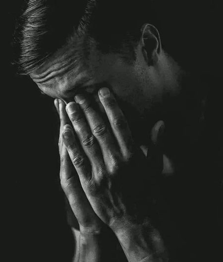 آج اس نے ہنس کے یوں پوچھا مزاج🥀 
عمر بھر کے رنج و غم یاد آ گئے🔥 Mahii 💔