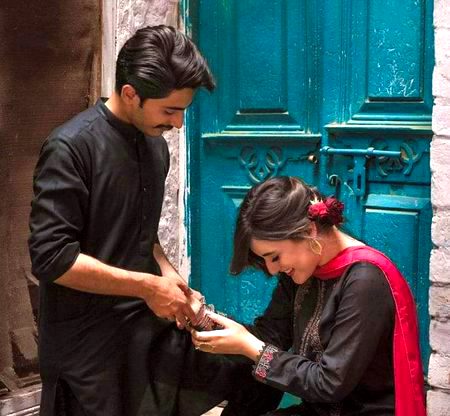 کب سے مقدمہ چل رہا ہے میری محبت ک سو چتا ہوں کچھ رشوت دے کے تجھے اپنا لوں۔...┣┓Love┏♨❤♨┑You┏┥▼
🩸📋