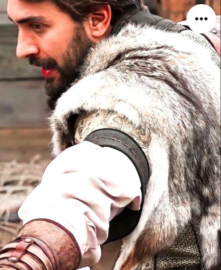 Turkish Celebs image