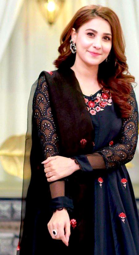 Pakistani Celebs image