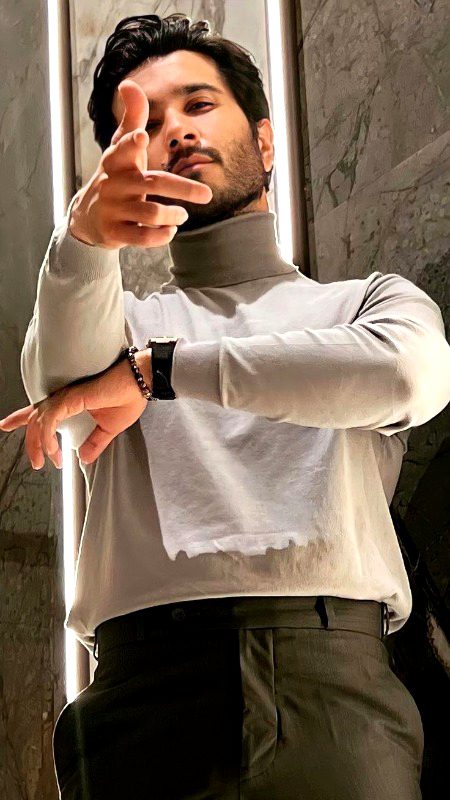 Pakistani Celebs image