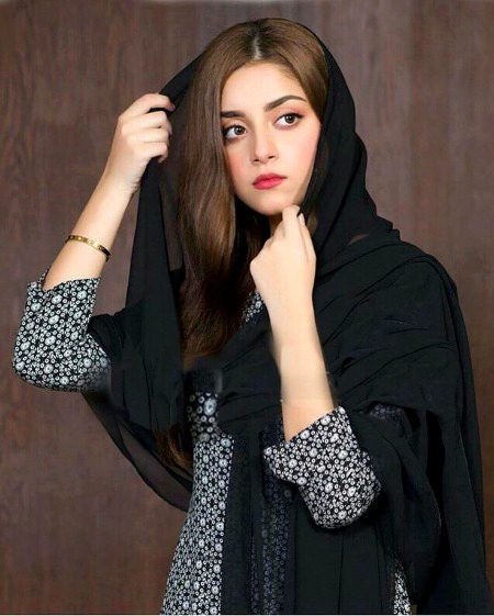 Pakistani Celebs image