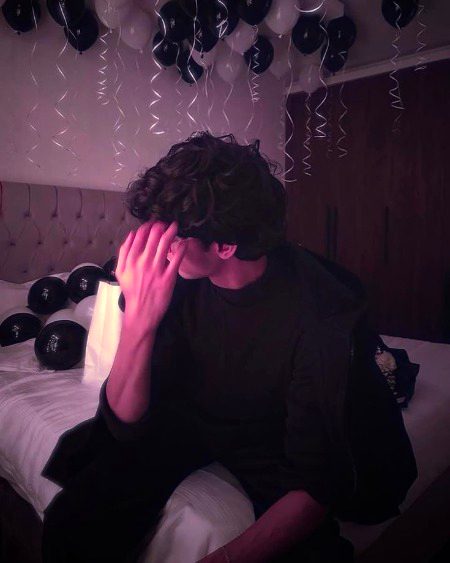 Trun off your feelings , sometimes life is better when you don’t care ❤✨