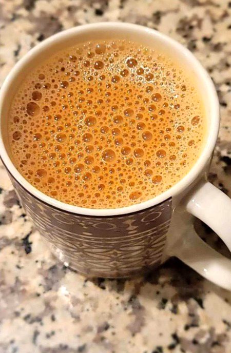 کچھ دوائیں فارمیسی سے نہیں ملتیں
جیسے ہماری چائے ❤️