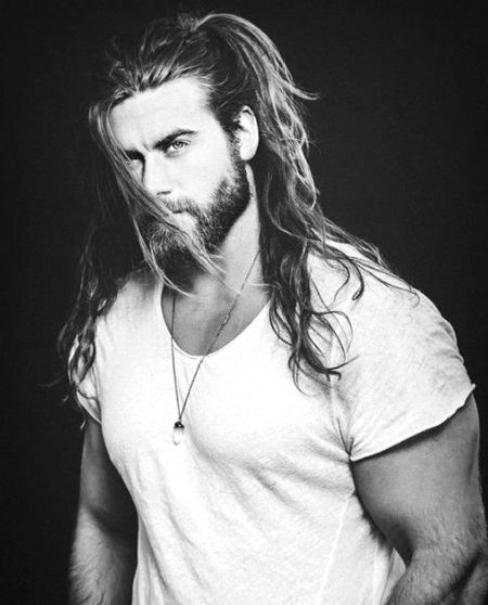 Turkish Celebs image