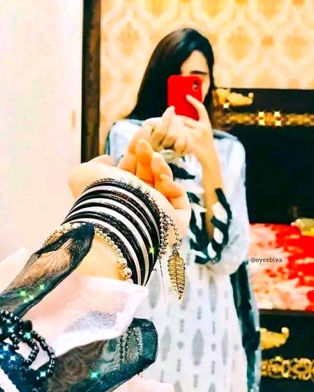 Beautiful People image