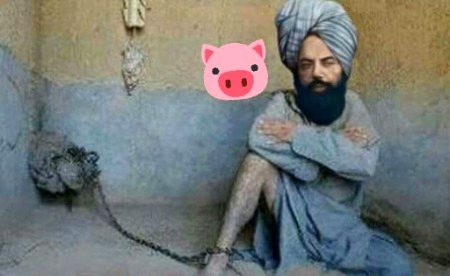 دماغی توازن خراب ہونے کی وجہ سے قادیانی ٹٹی خور ملعون کذاب بدترین کافر پاگل خانے میں