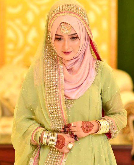 Beautiful People image