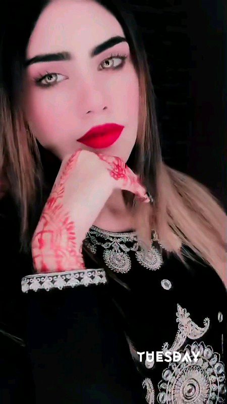 اے صاحبِ عِلم ذرا یہ بتاٶ مجھ کو
یار کا دیدار نہ ہو تو کیا عید ہوتی ہے
🔥