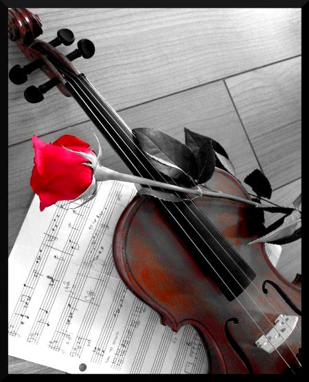 jab na mana dil deewana kalam utha ke janejana
khat maine tere naam likha hale dil tamam likha
khat maine tere naam likha hale dil tamam likha