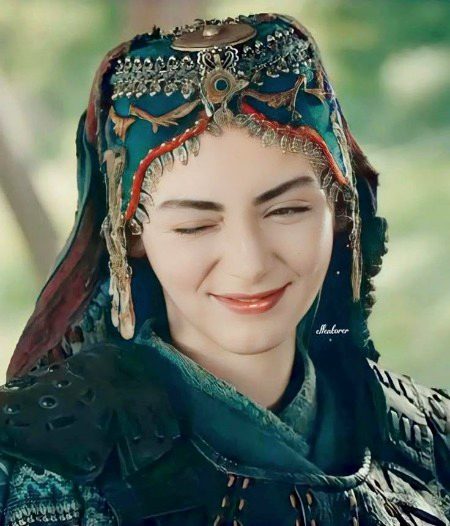 Turkish Celebs image