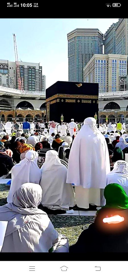 ترقی آگے بڑھنے سے نہیں
بلکہ 14 سو سال پیچھے جاکر محمد صلی اللہ علیہ وسلم کی سنت پر عمل کرنے سے ہوگی❣️❣️