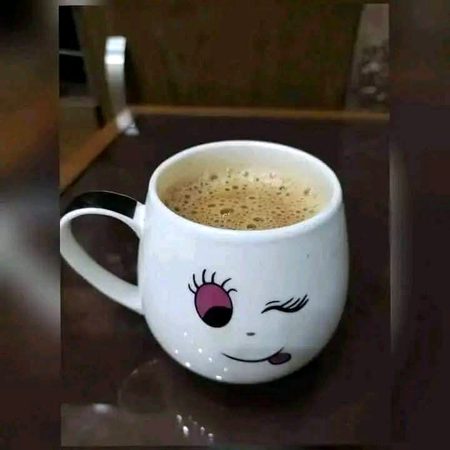 یار عجیب بات ہے نا...🙄
" میں بسم اللّه بھی پڑھتا ہوں پھر بھی چائے اتنی جلدی ختم ہو جاتی ہے...!"*🙄💔🤐
 " نہیں مطلب ایسے کیسے...؟🤔
Mentel I Miss You