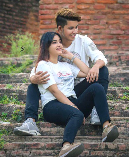 Beautiful People image
